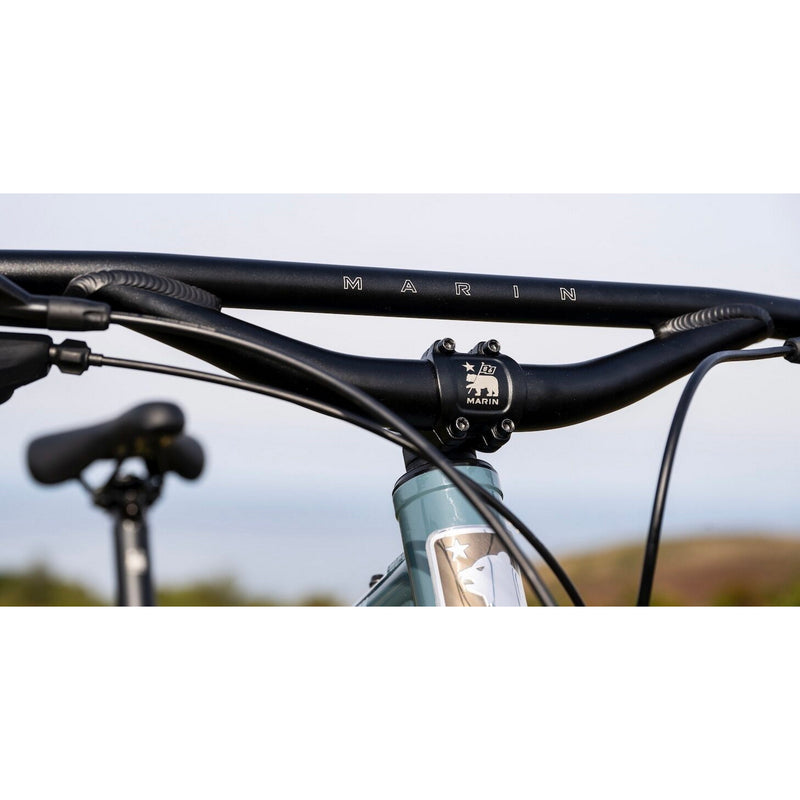 Marin Pine Mountain 2 Hardtail Mountain Bike Black