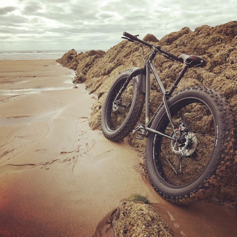 Mucky Nutz Guard Fat Face Fender (XL) Front Black