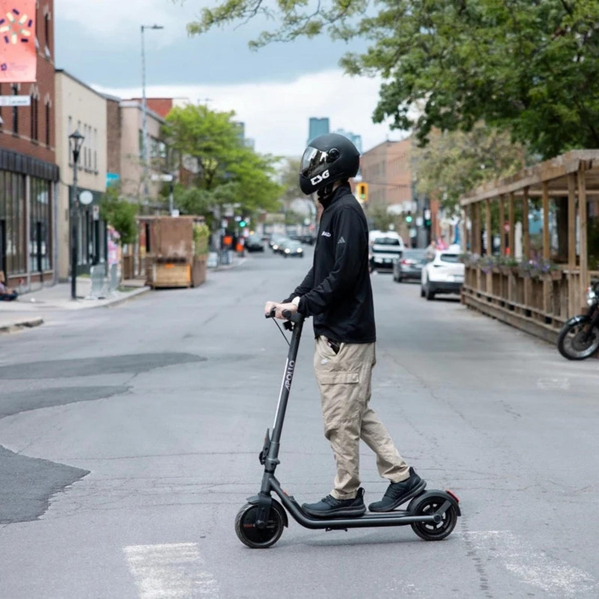 Apollo Dash 48V Electric Scooter Space Grey/Black