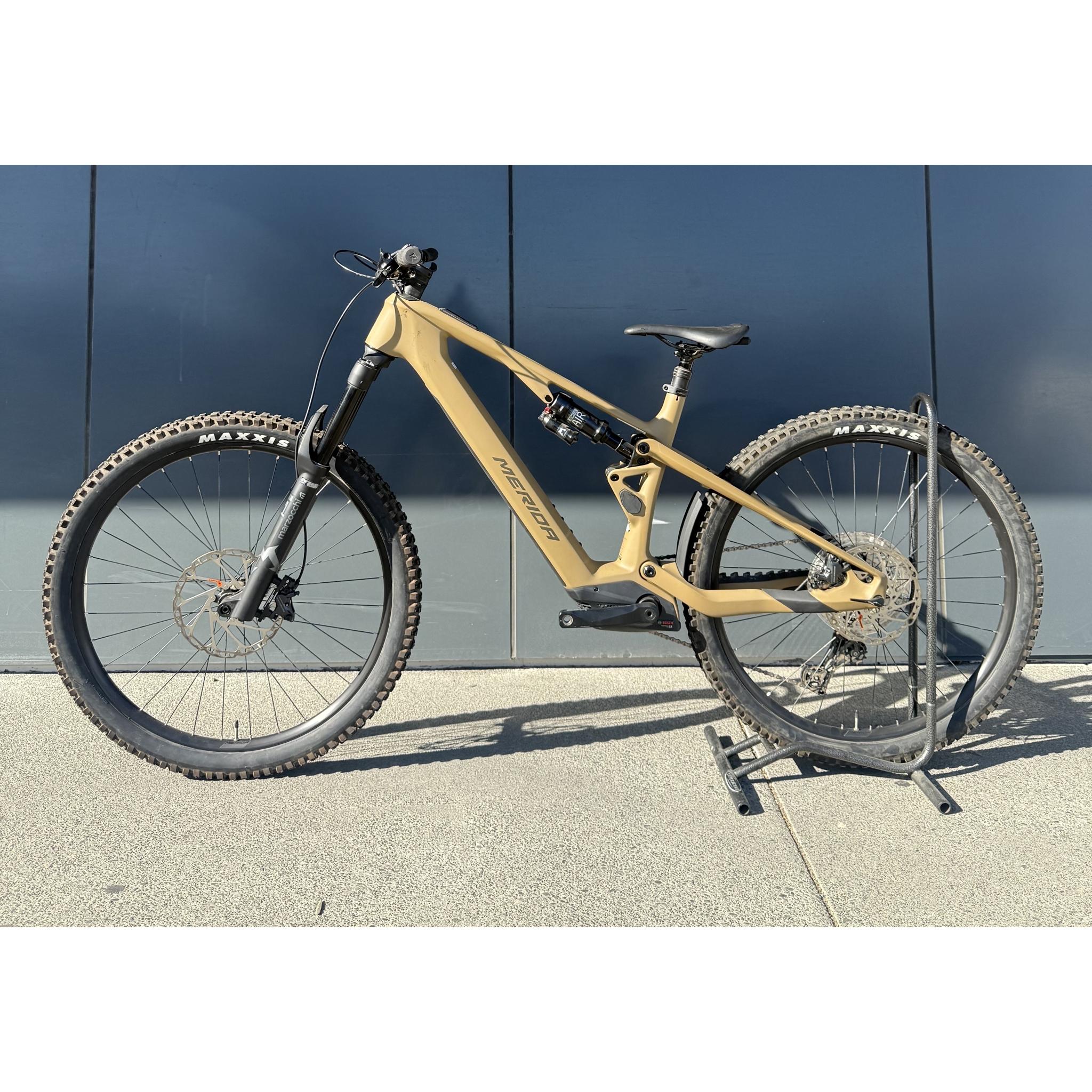 EX-DEMO Merida eOne-Sixty SL 6000 Electric Enduro Bike 400Wh Battery Silk River Clay/Gold (Large)