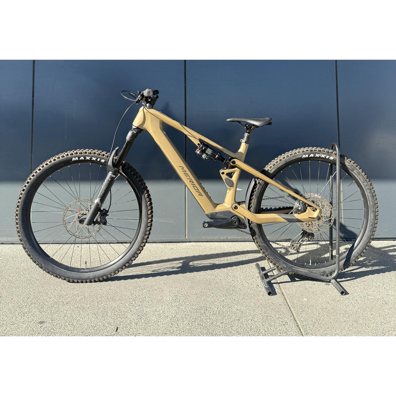 EX-DEMO Merida eOne-Sixty SL 6000 Electric Enduro Bike 400Wh Battery Silk River Clay/Gold (Large)