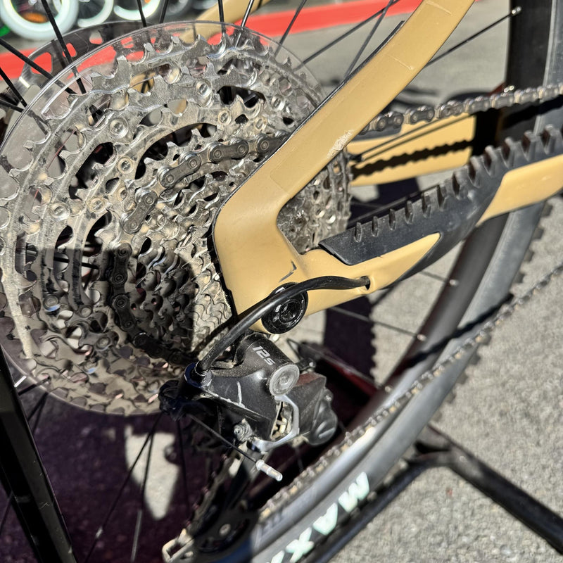 EX-DEMO Merida eOne-Sixty SL 6000 Electric Enduro Bike 400Wh Battery Silk River Clay/Gold (Medium)