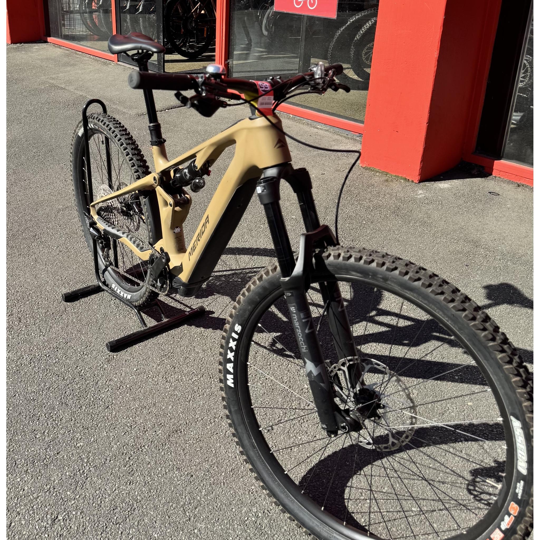 EX-DEMO Merida eOne-Sixty SL 6000 Electric Enduro Bike 400Wh Battery Silk River Clay/Gold (Medium)