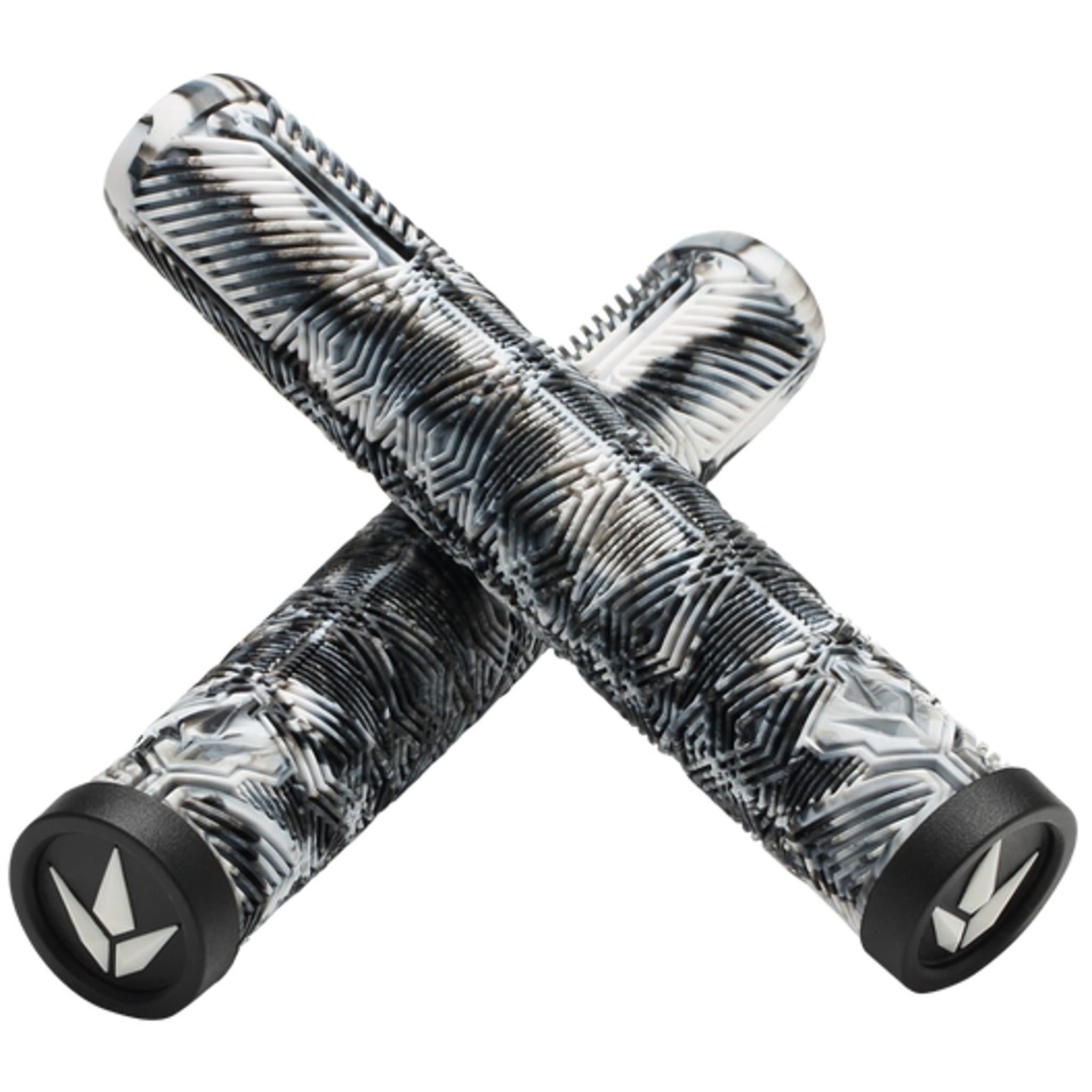 Envy V3 Scooter Grips 160mm Black/White