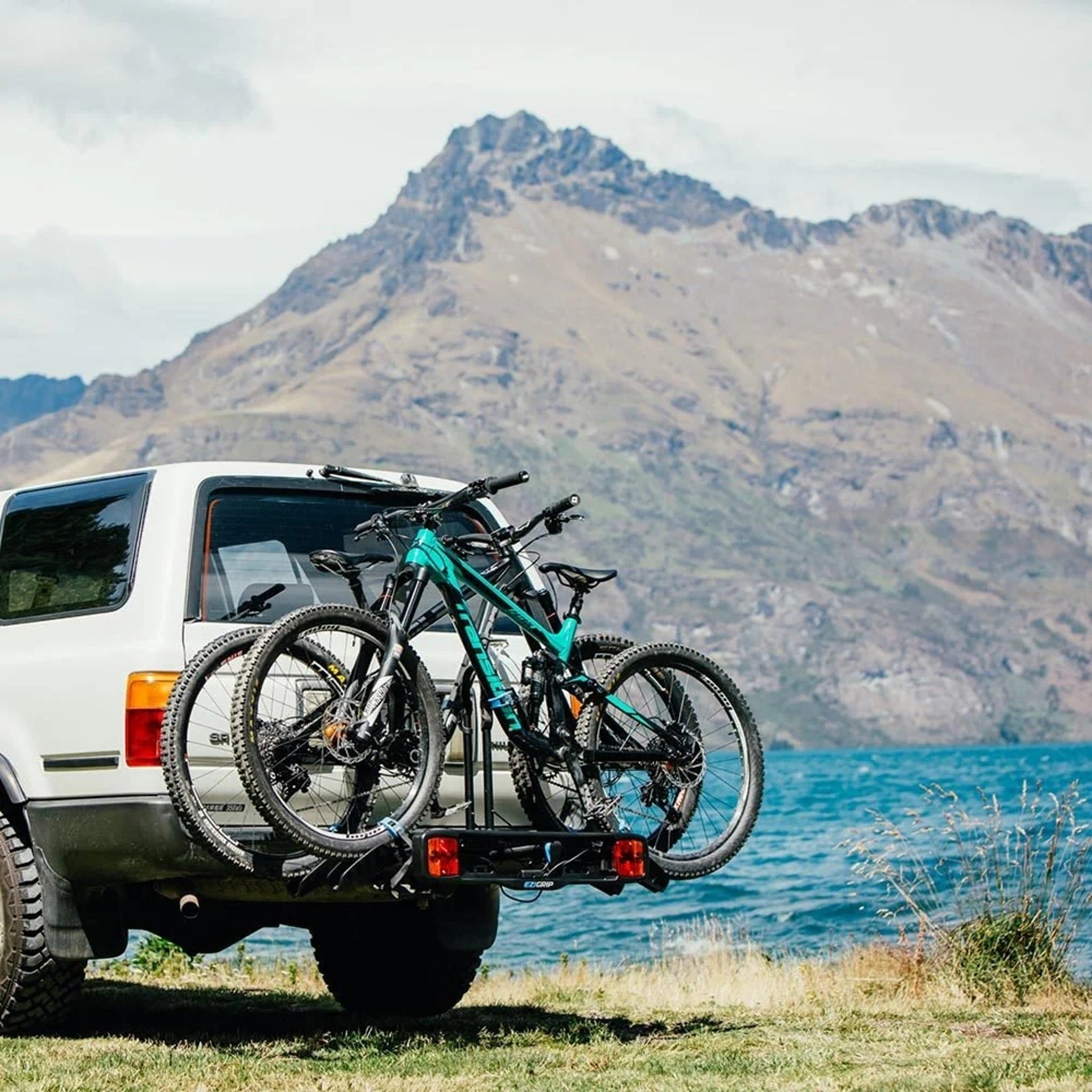 Ezi-Grip Enduro 2 Towball Platform Rack 2 Bike with Lightboard