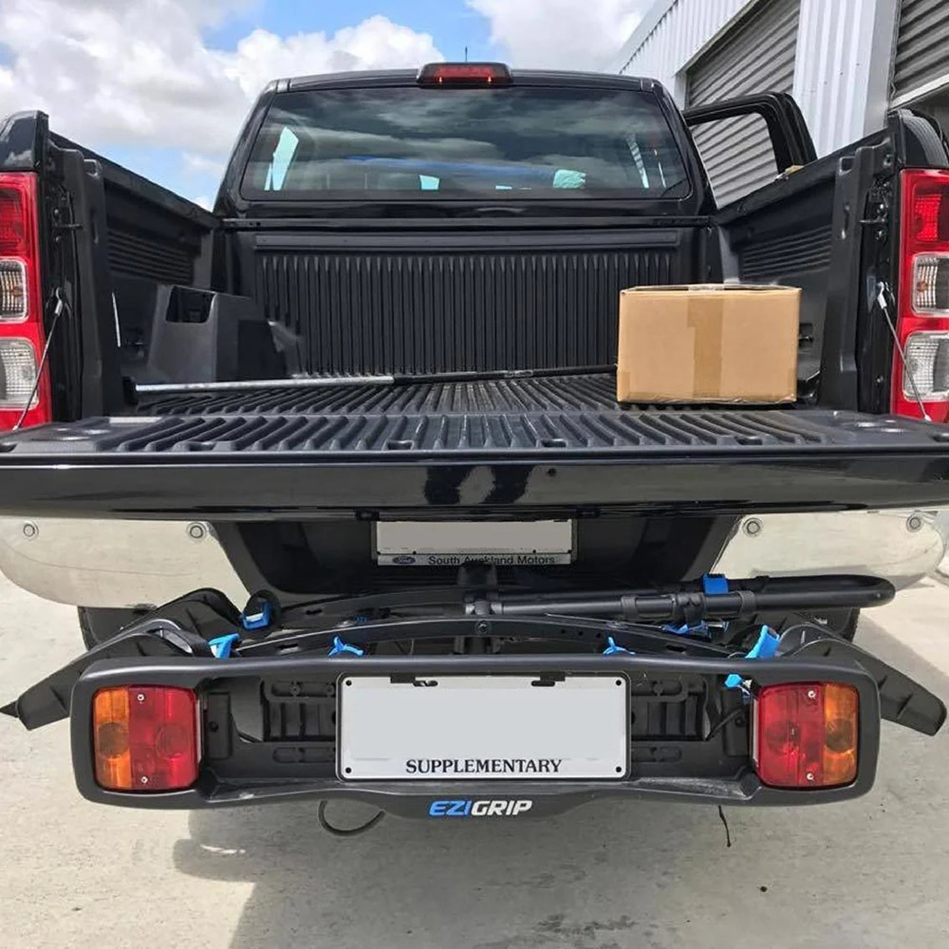 Ezi-Grip Enduro 2 Towball Platform Rack 2 Bike with Lightboard