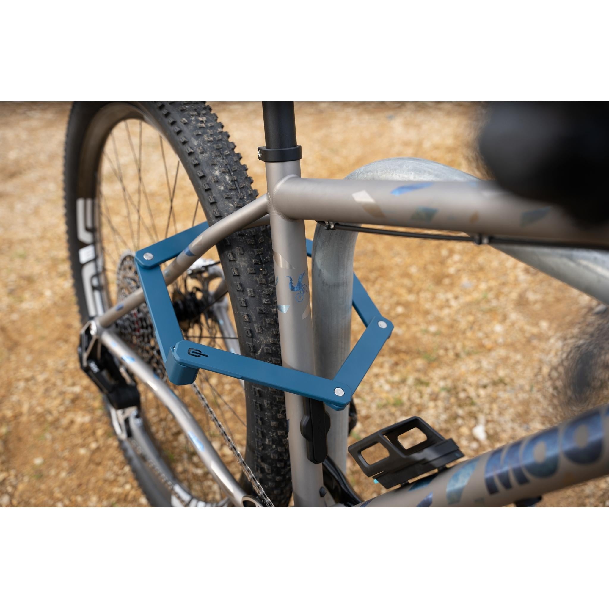 Hiplok Switch Folding Key Lock 85cm Blue