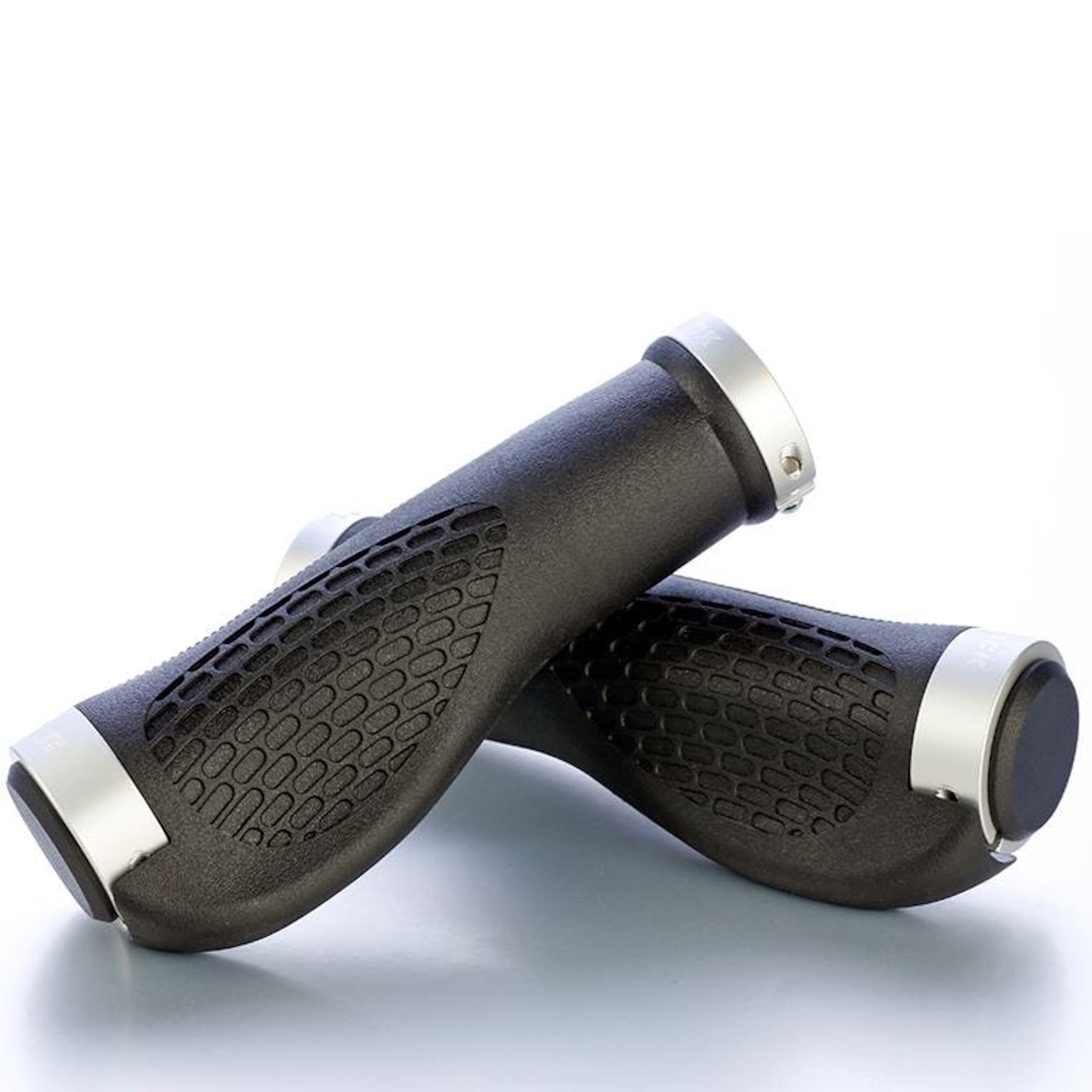 JetBlack Ergo LockOn Grips Black/Silver