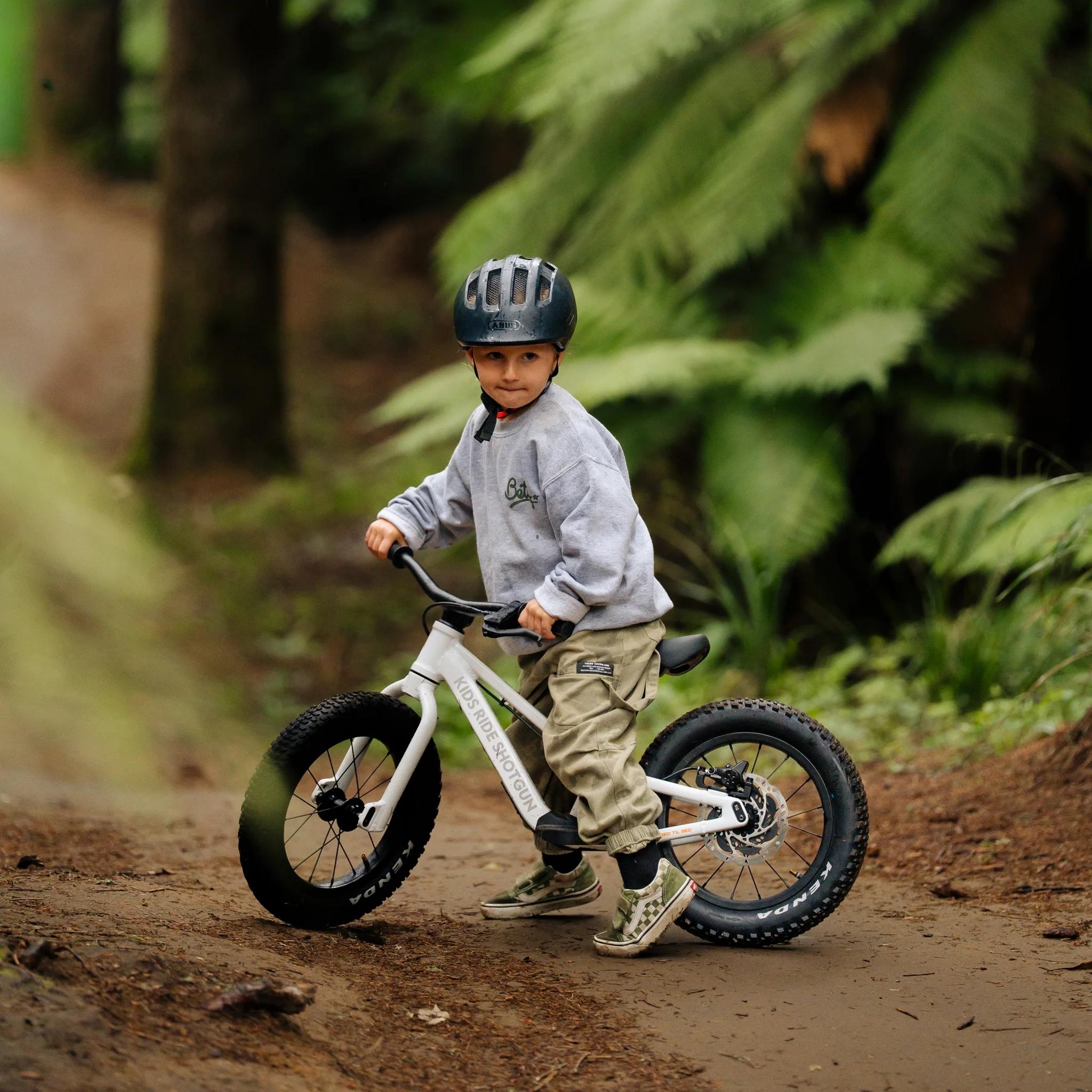 Kids Ride Shotgun Dirt Hero Off-Road Balance Bike 12" Arctic Storm White