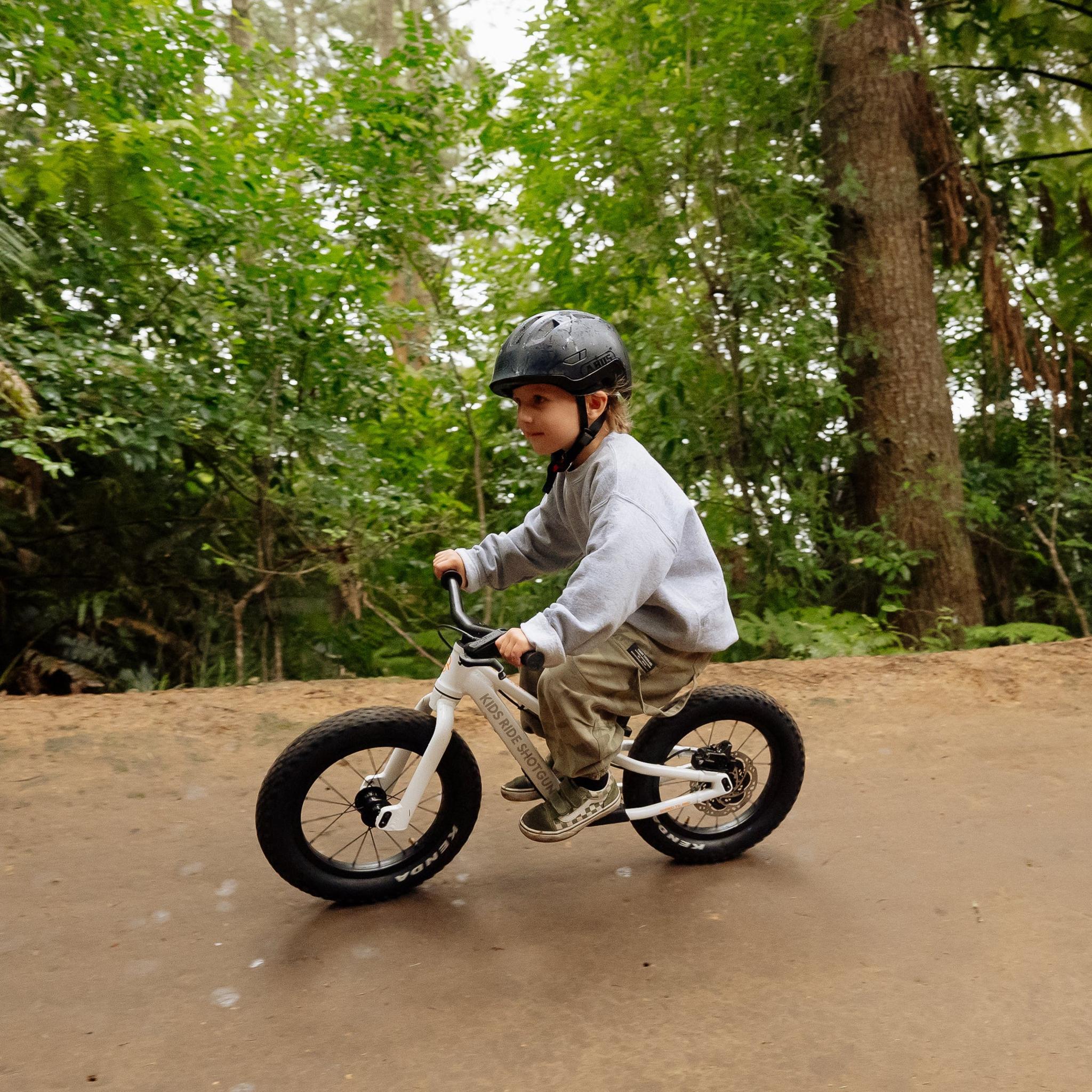 Kids Ride Shotgun Dirt Hero Off-Road Balance Bike 14" Arctic Storm White