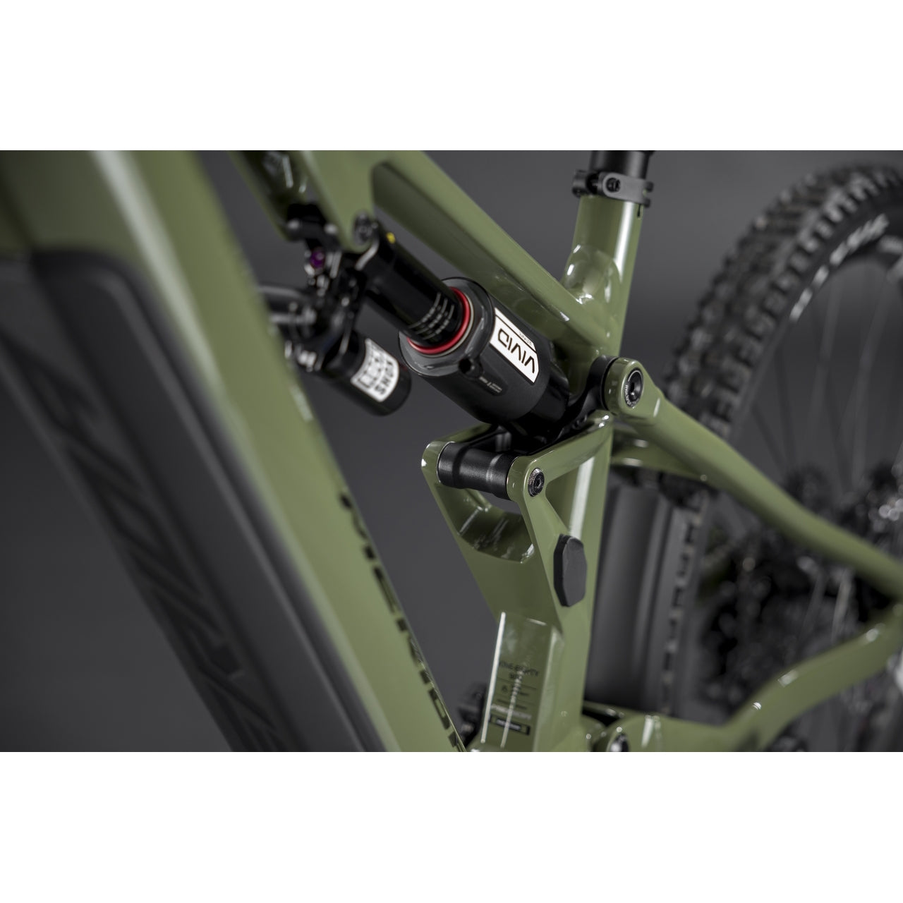Merida eOne-Eighty 900 Electric Enduro Bike Anaconda Green/Black