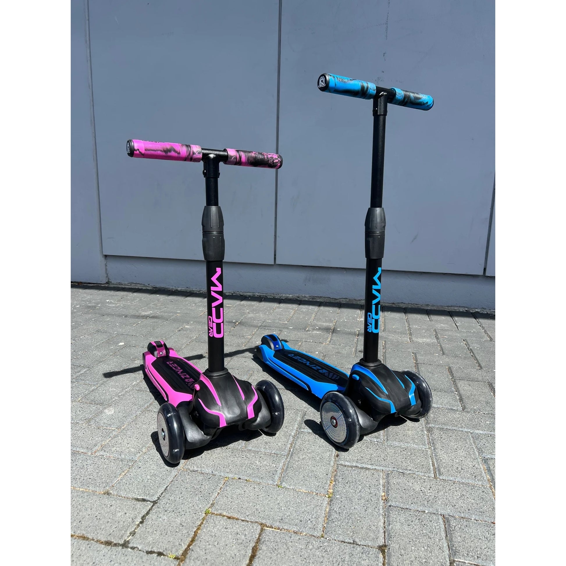 Madd Gear Zinger 3 Wheel Kids Scooter Pink