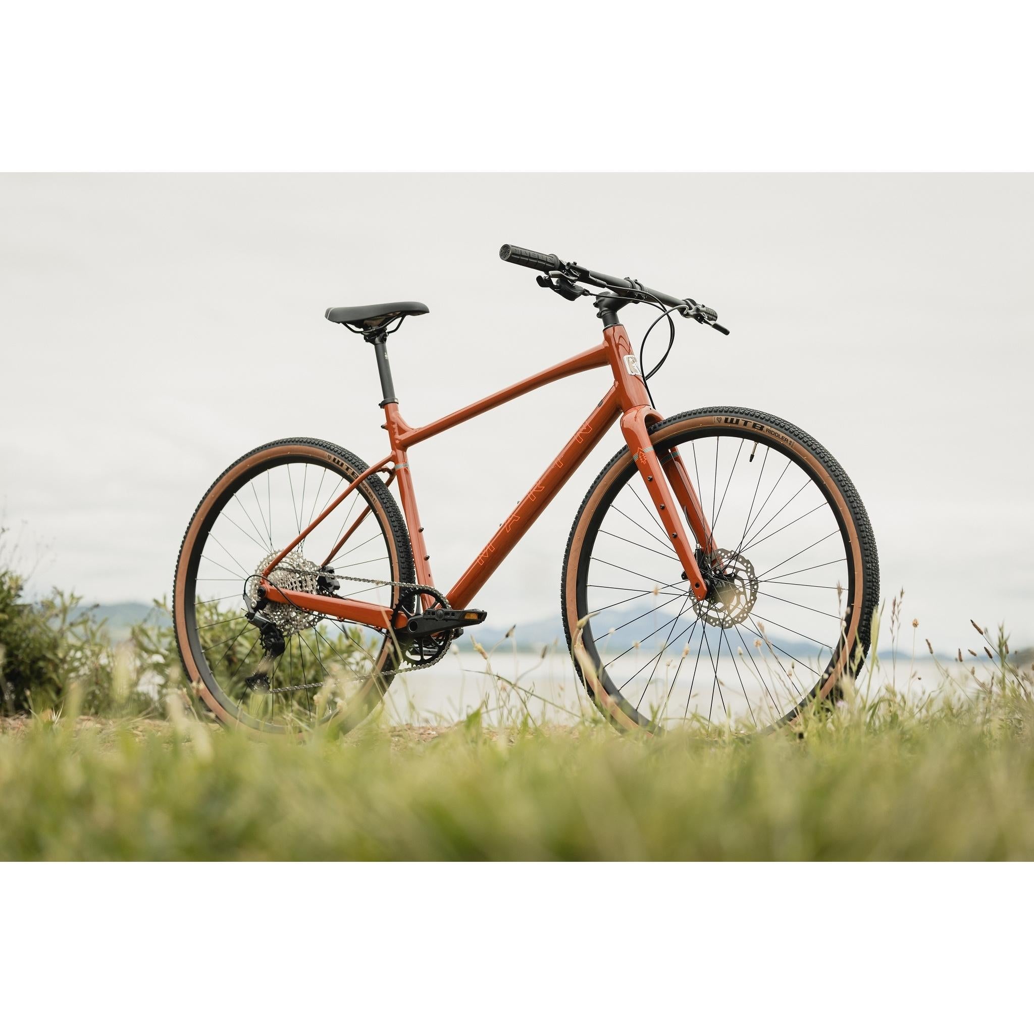 Marin DSX 2 Flat Bar Gravel Bike Dark Clay/Blue