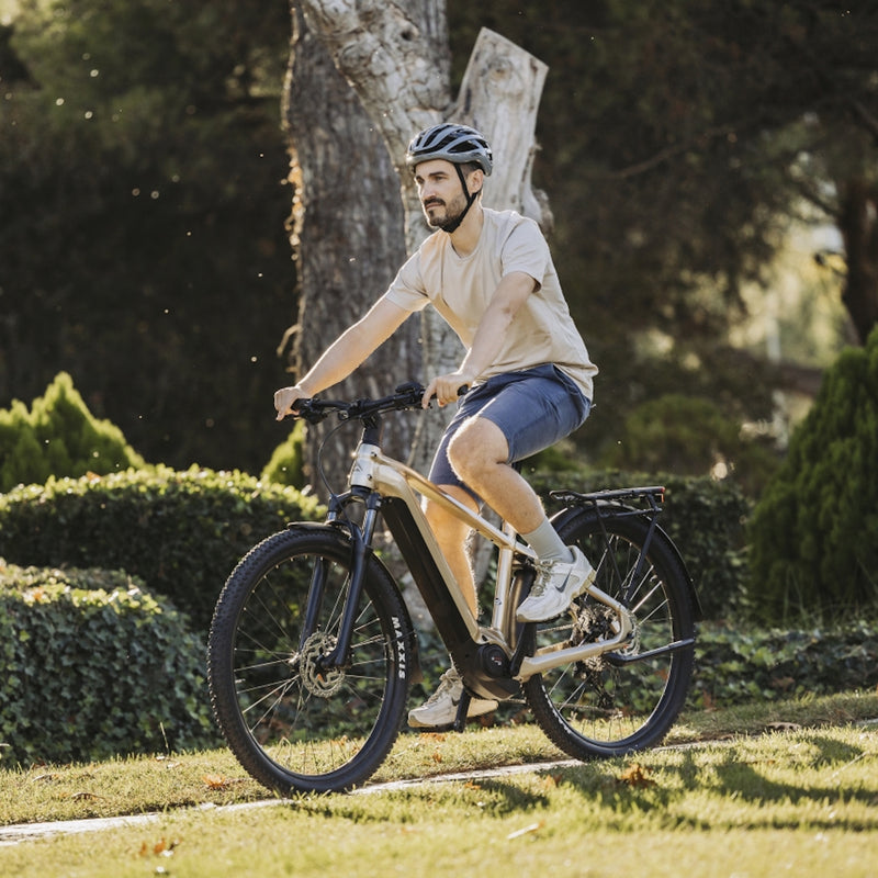 Merida eFloat CC 500 EQ Electric Hybrid Bike High Cream/Brown
