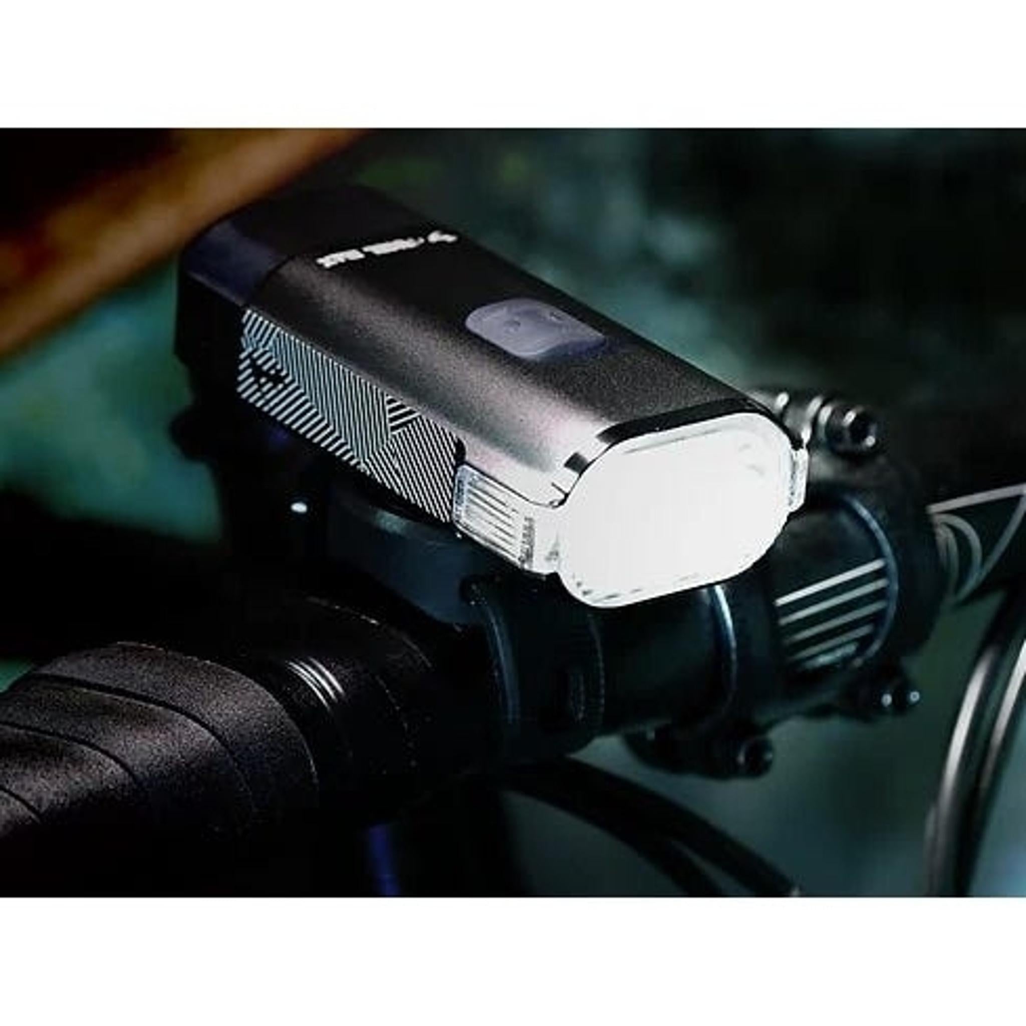 Moon Rigel Max 1500 Lumen Front Light