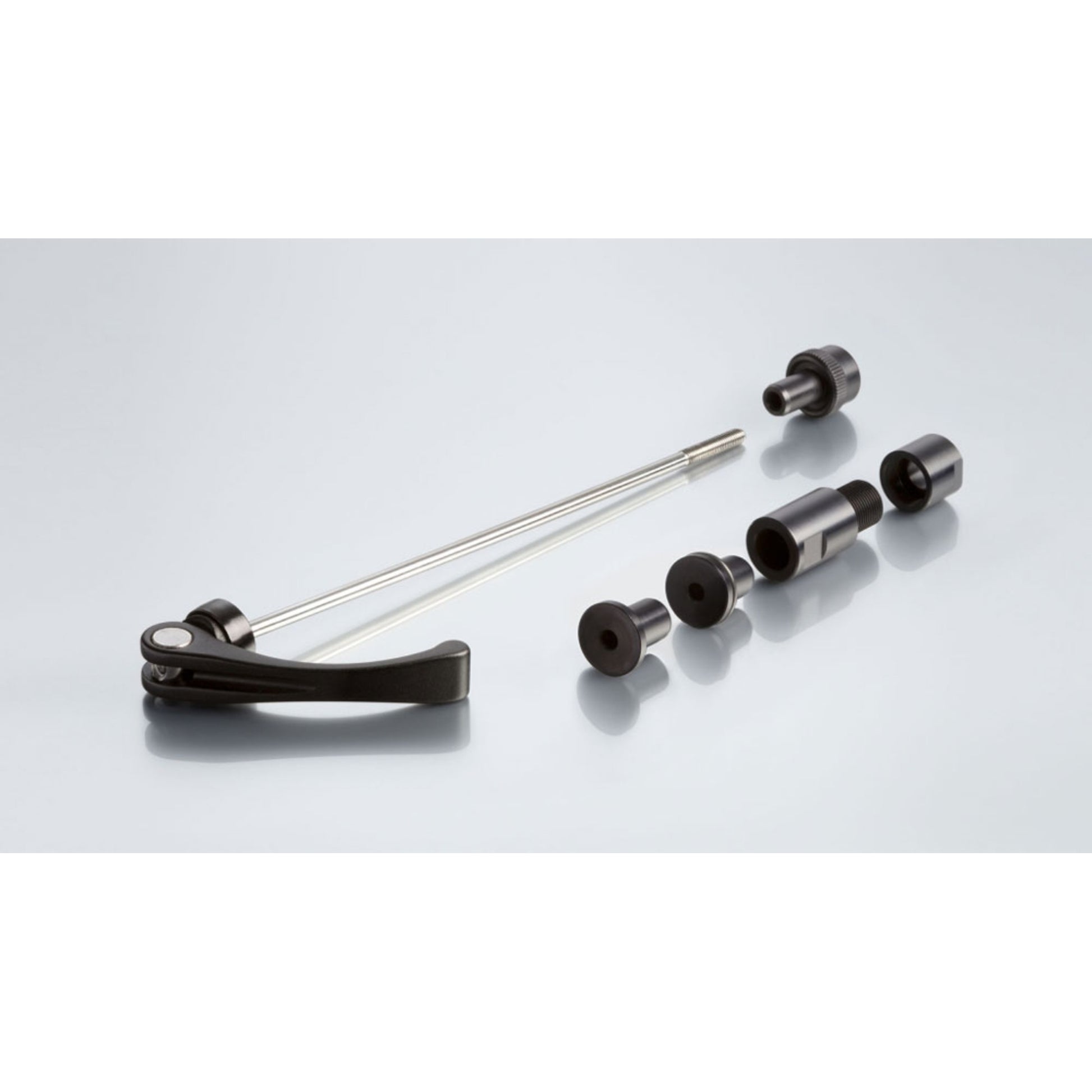 Tacx Axle Adapter Kit for Tacx Flux And Neo Trainers