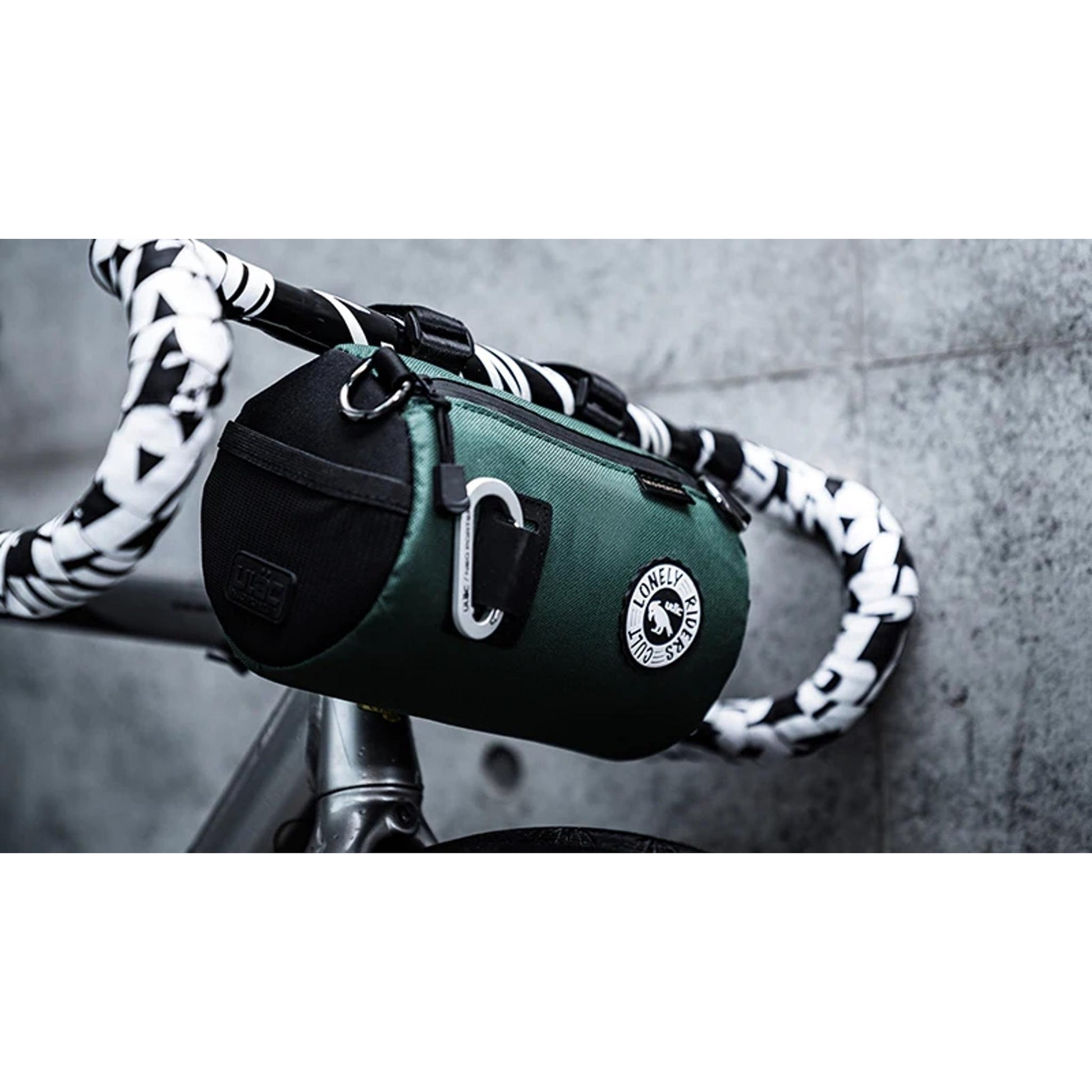 ULAC Neo Porter Coursier Handlebar Bag 2.7L with Carabiner Pine