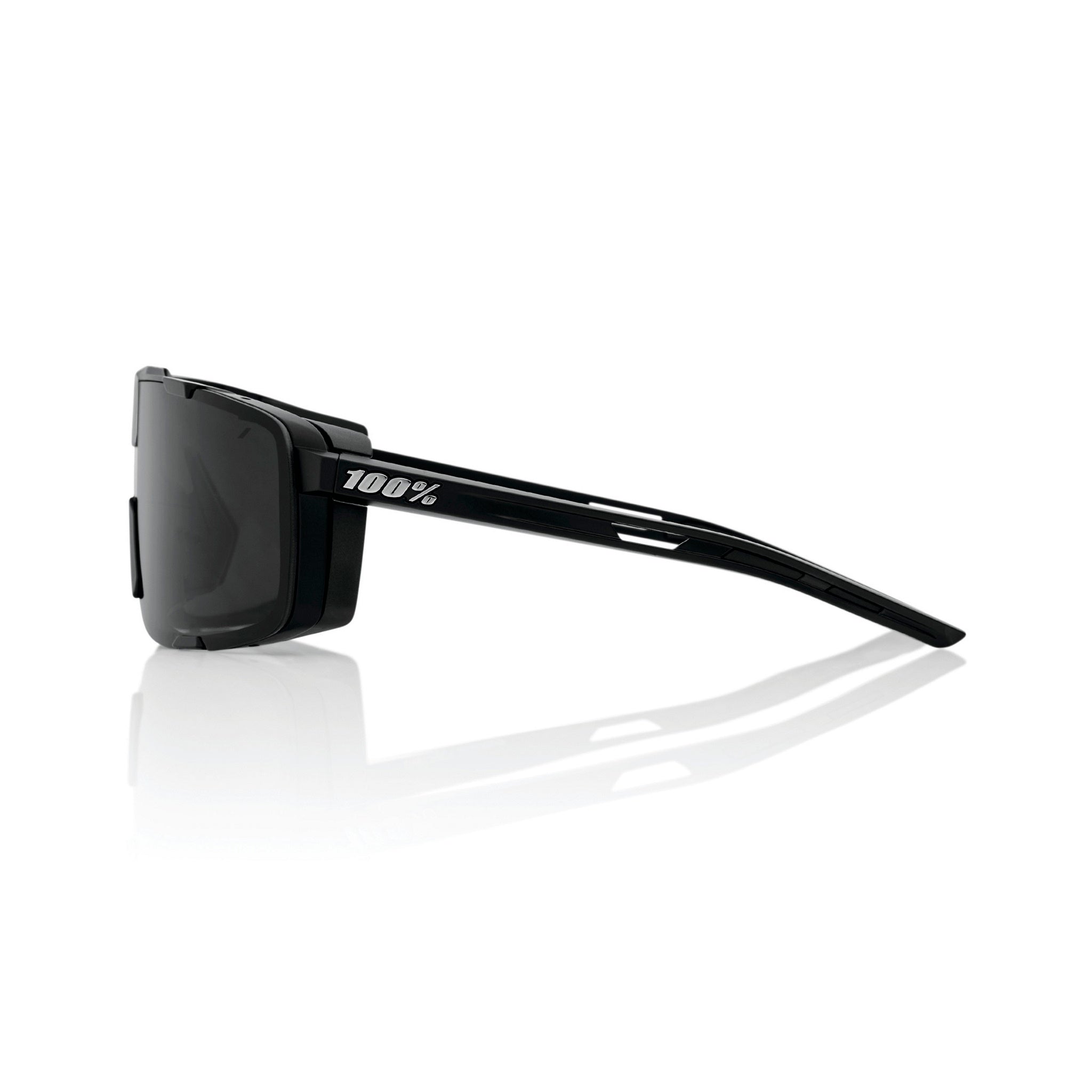100% Eastcraft Matte Black with Smoke Lens