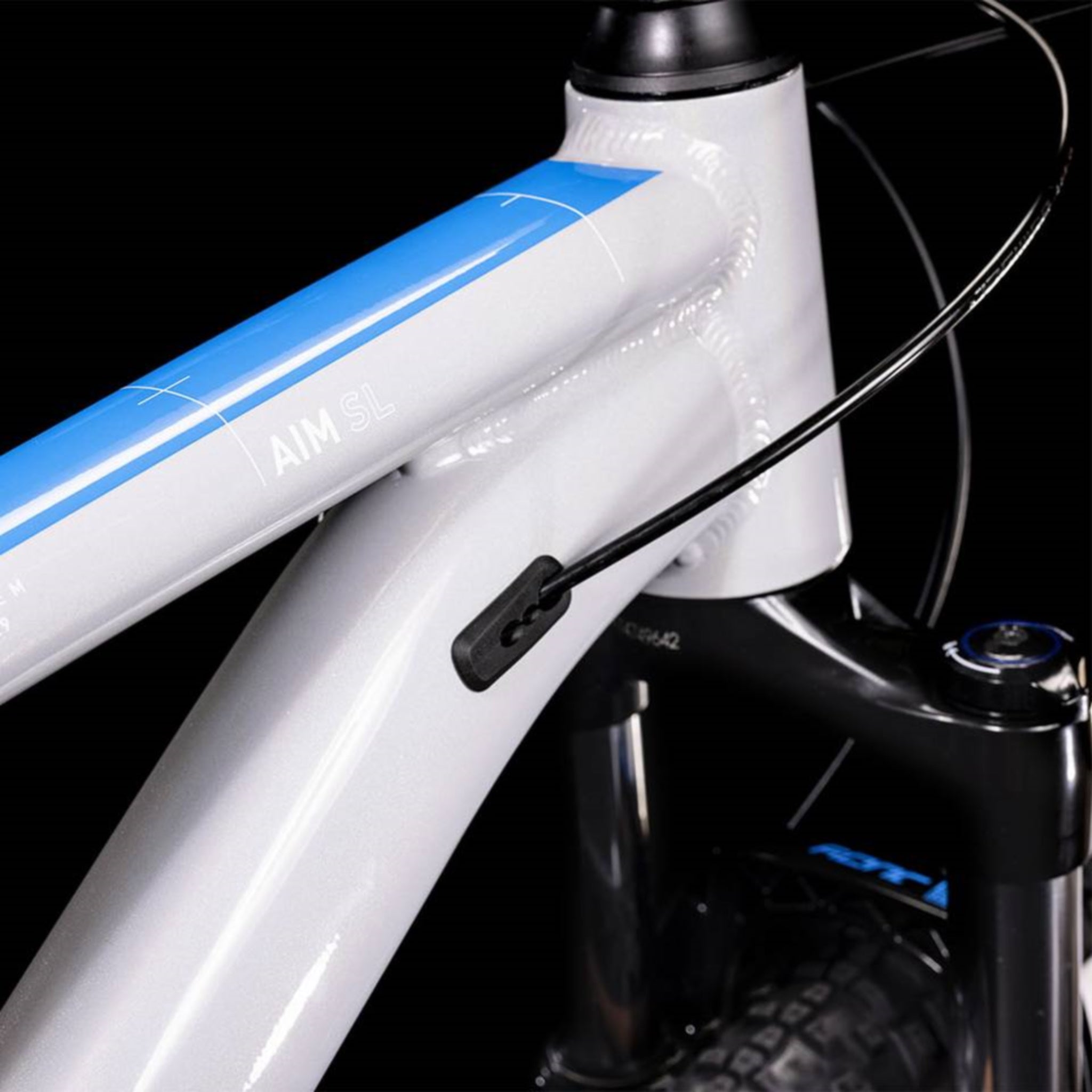 Cube Aim SL Hardtail Mountain Bike Prismagrey 'n' Blue 'n' Red