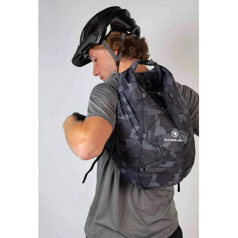 Endura Durapak Waterproof Backpack Grey Camo