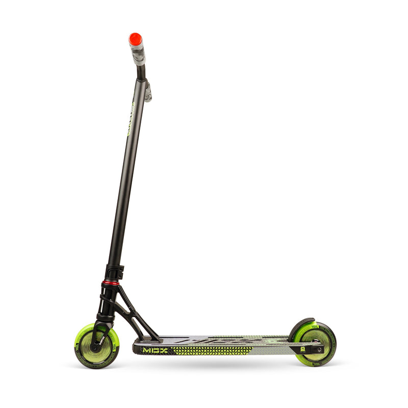 Madd Gear MGX2 P2 Pro Scooter Xo Black / Green