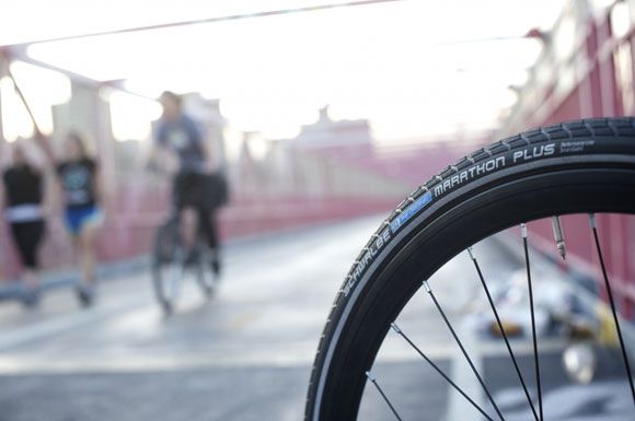 Schwalbe Tyre Marathon Plus 700 x 28 Performance Wire SmartGuard E-BikeReady