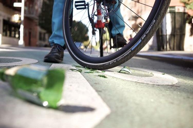 Schwalbe Tyre Marathon Plus 700 x 28 Performance Wire SmartGuard E-BikeReady