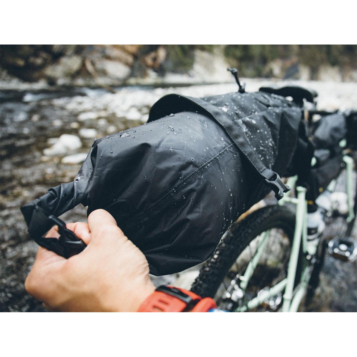 Topeak BackLoader 6L Seatpost Bag